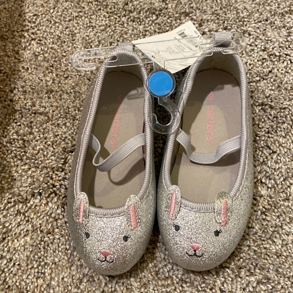 NWT size 6 carters toddler bunny shoes